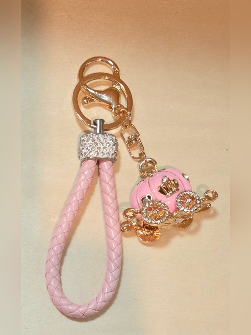 👑 NEW Pink Rhinestone Cinderella Princess Carriage Keychain Purse Charm 👑 - Picture 2 of 12